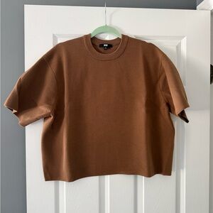 Uniqlo Brown Short-Sleeve Knit Top